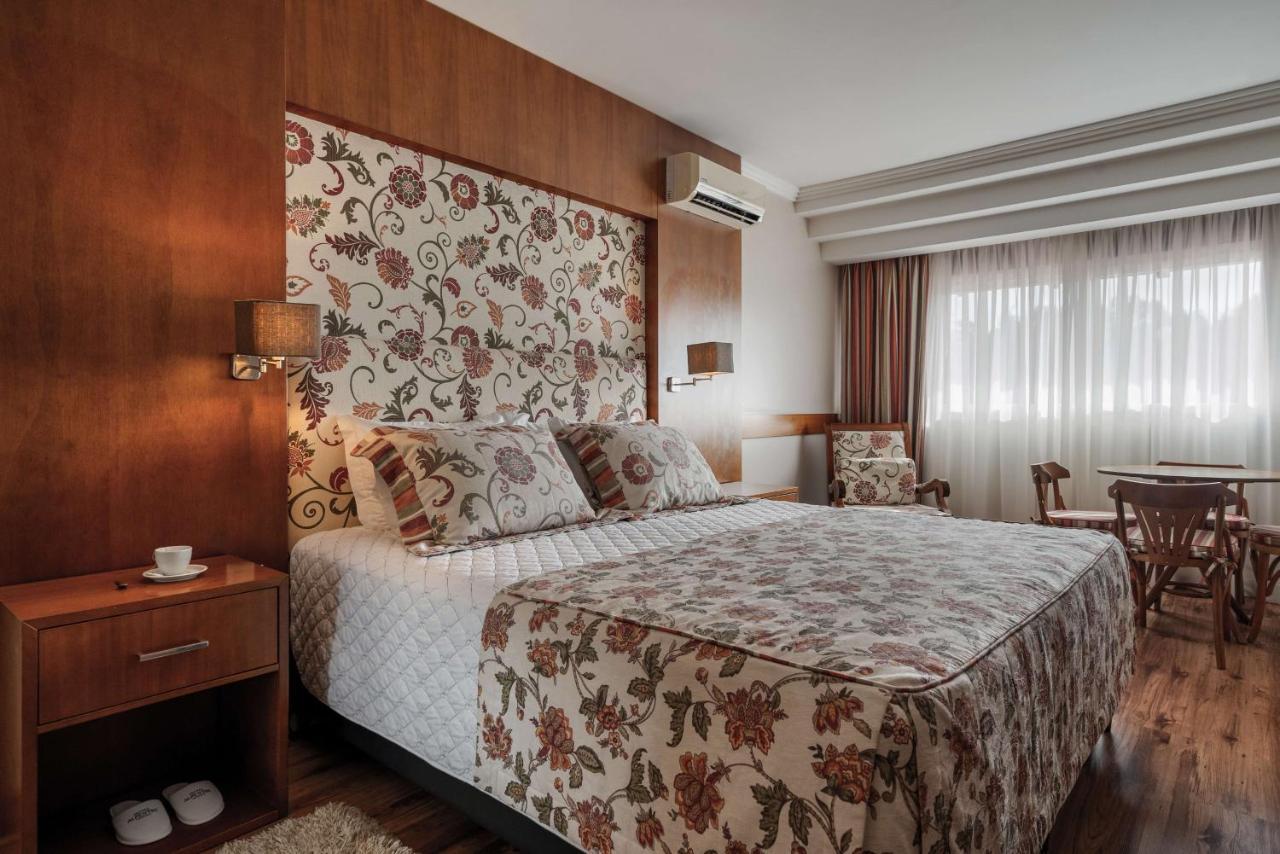 Hotel Alpestre กรามาโด ภายนอก รูปภาพ