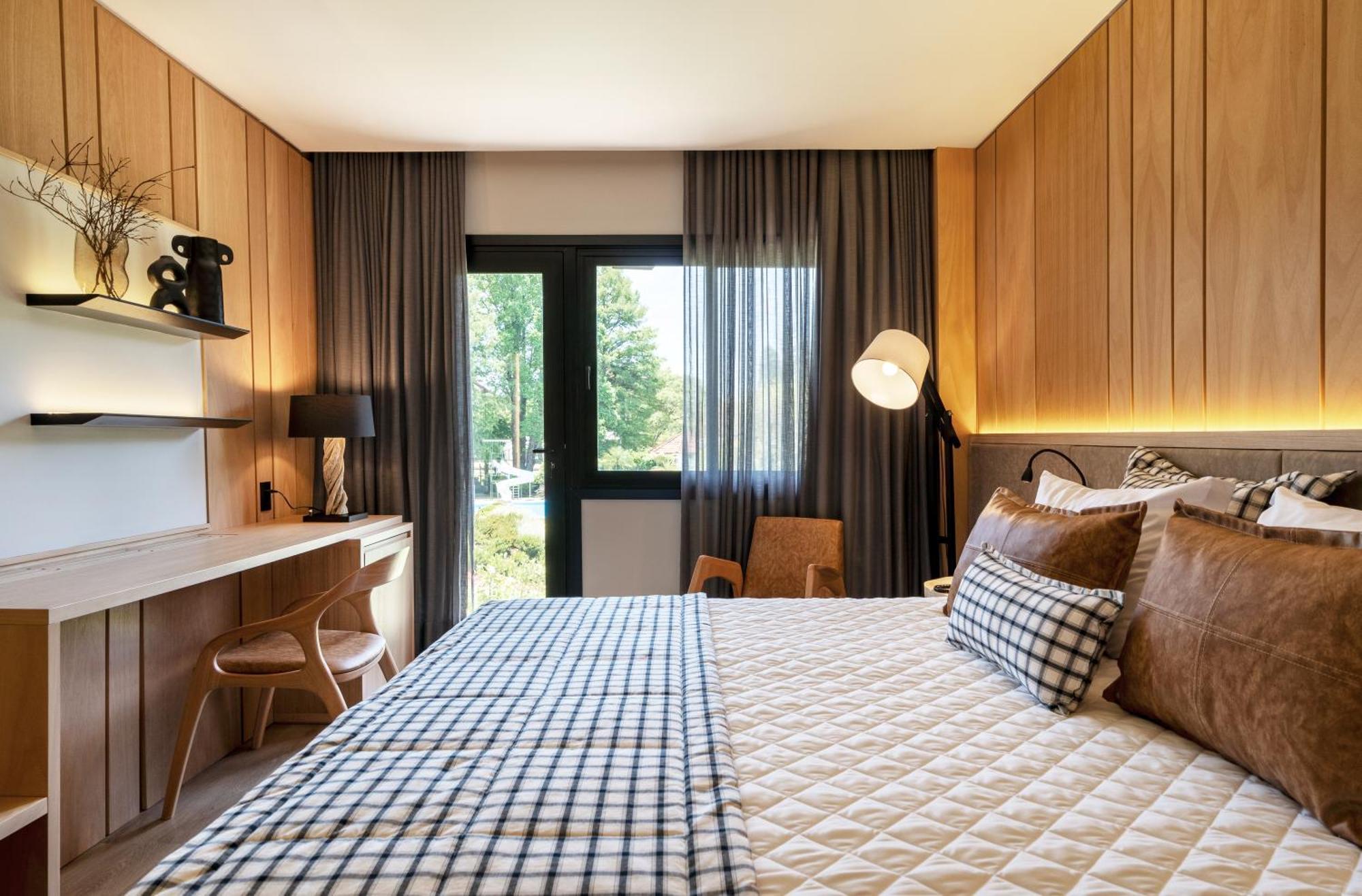 Hotel Alpestre กรามาโด ภายนอก รูปภาพ